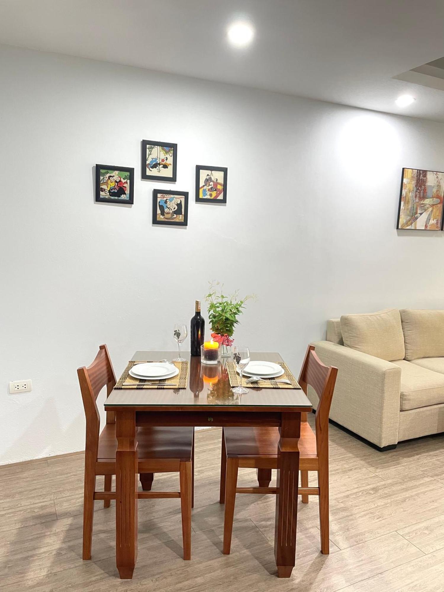 May Residence-800M From Opera House Hanoi Buitenkant foto